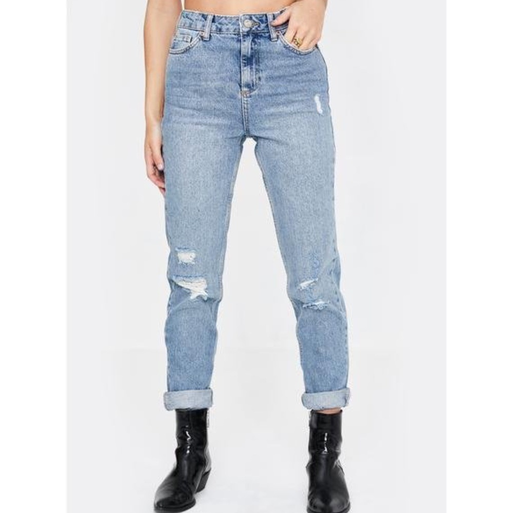 BDG Distressed Mom Jeans 30W